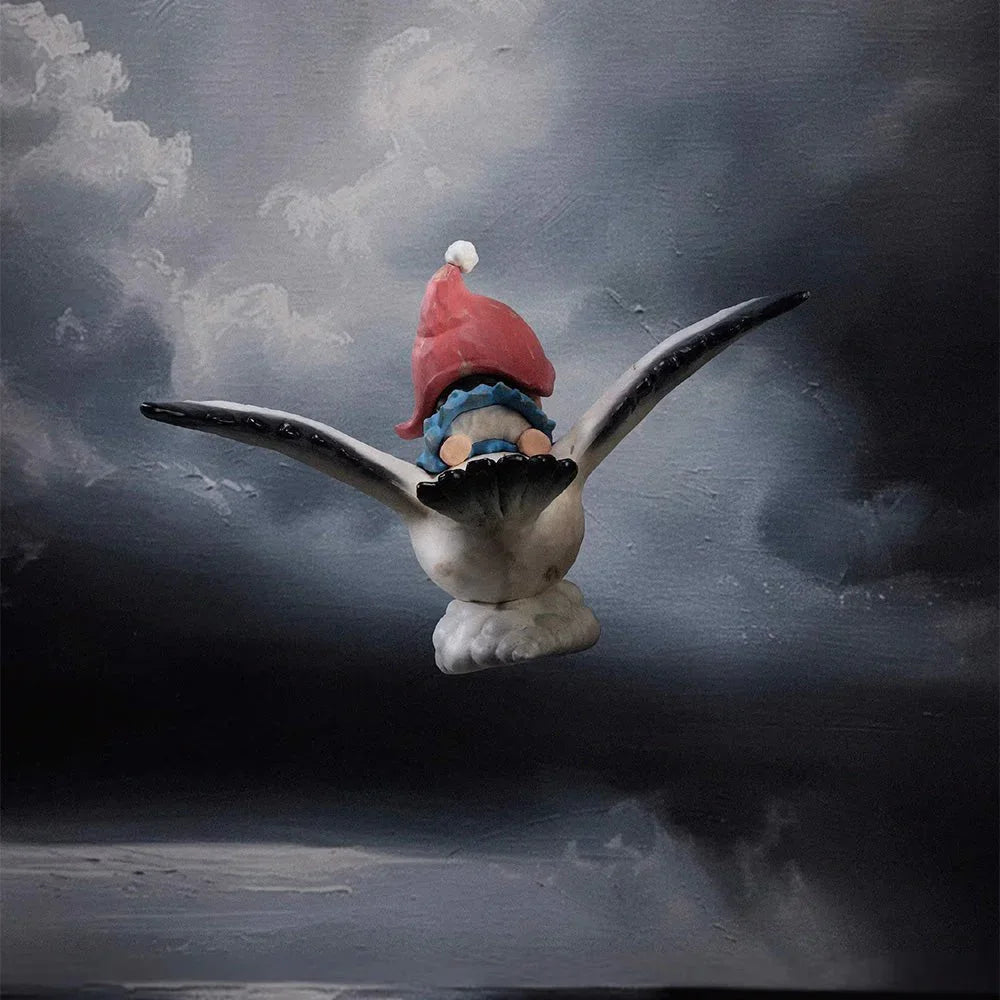 POP MART HIRONO HEART TO THE CLOUDS FİGÜRÜ