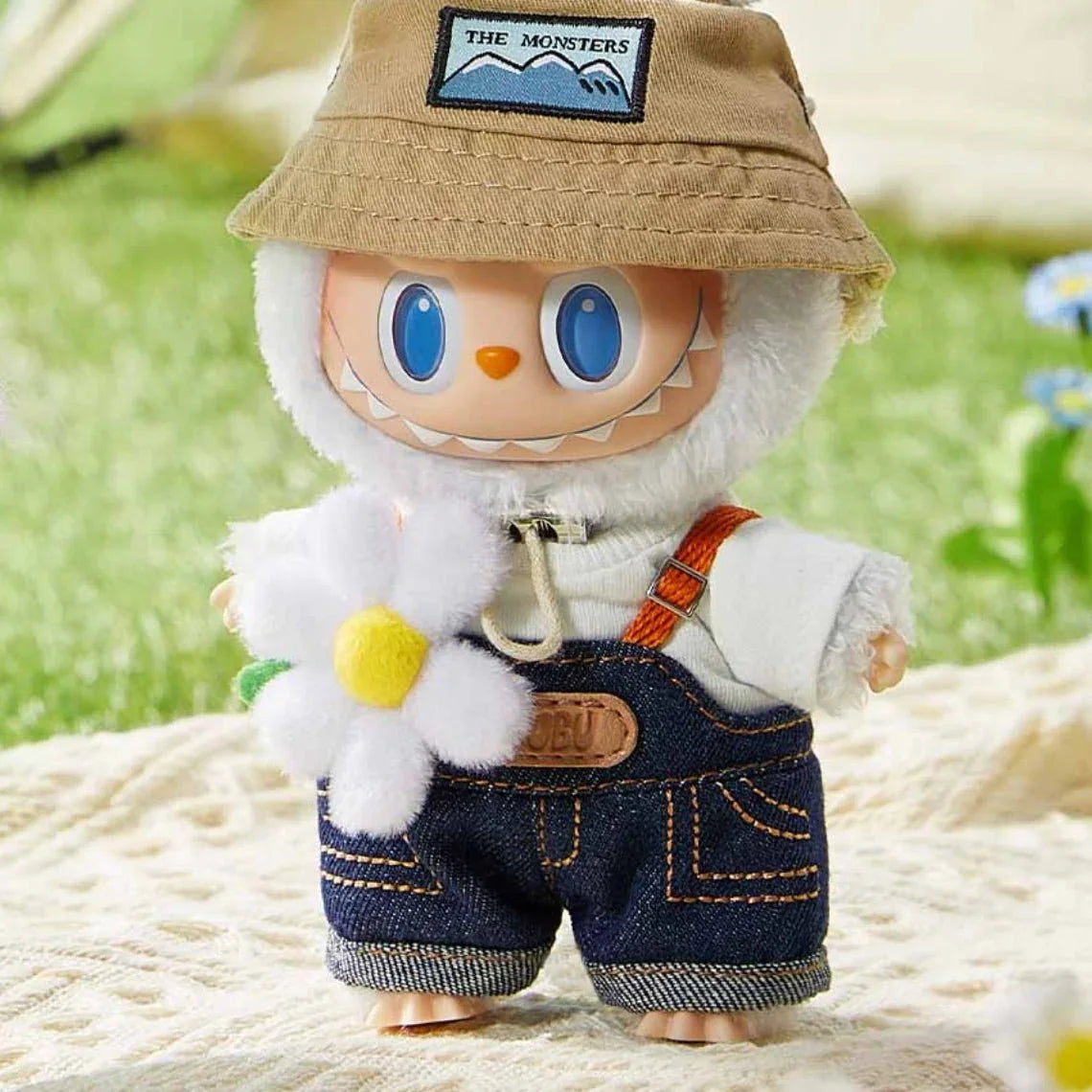 POP MART LABUBU THE MONSTERS FALL IN WILD PELUŞ BEBEK ANAHTARLIK